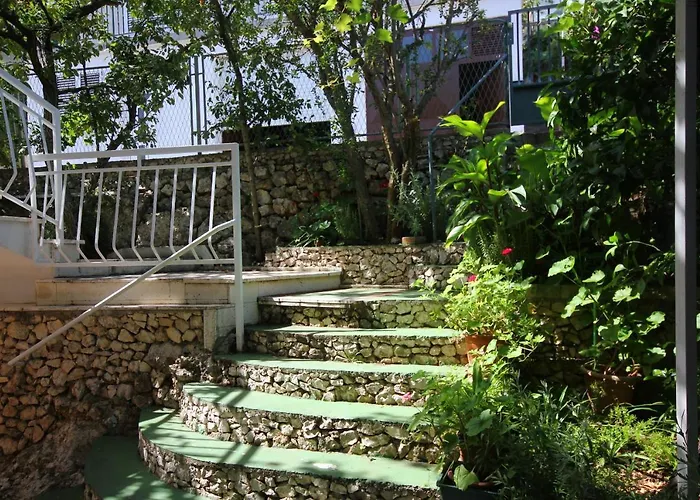 Mastrinka 10261b Τρογκίρ