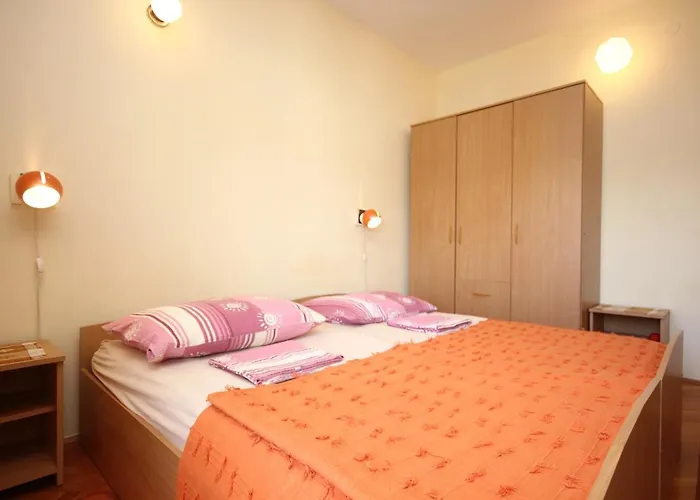 Mastrinka 10261b * Trogir