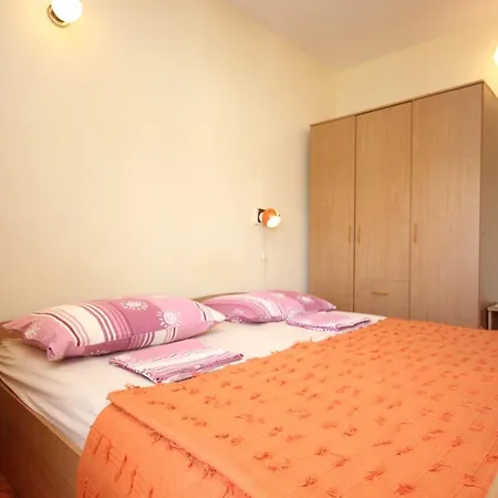 Mastrinka 10261b * Trogir