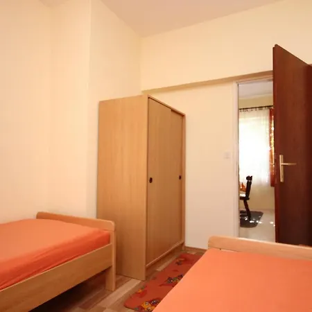 Mastrinka 10261b Apartman