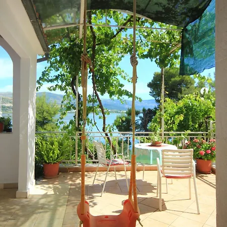 Mastrinka 10261b * Trogir