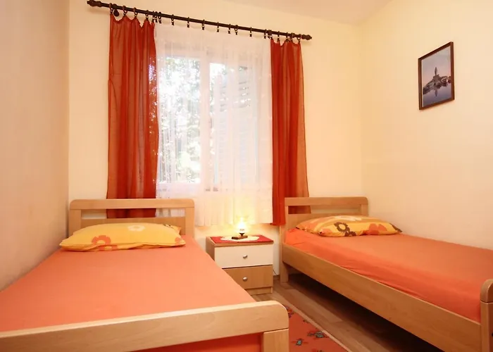 Mastrinka 10261b * Trogir